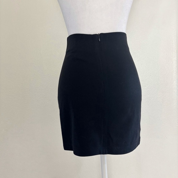 Alberto Makali Black Mini Skirt with Faux Leather Detail | Size S - Picture 4 of 6